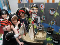There be pirates at Hollycombe!