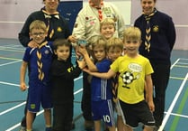 Scouts battle for the winning knockout