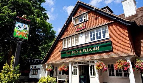 Free acoustic music night hits the right note in Grayshott