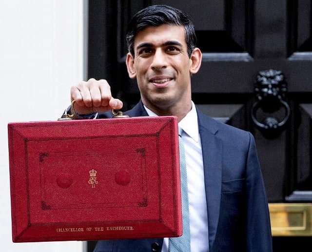 Budget 2021: Oliver hails £5 billion boost for councils, as Hunt asks 'are we becoming left wing?'