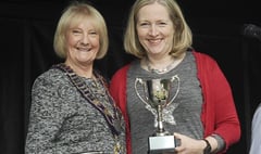Marley Flowers wins Haslemere window dressing competition cup