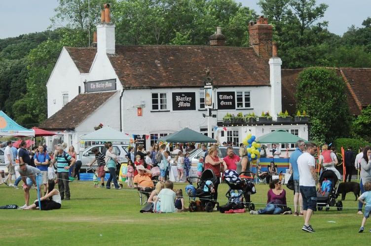 Farnham Photo Assignment
Location: Tilford Village Green 
Details: Tilford Village Fete 
Names:  
Reporter: 
Photographer: Ruth 
Date: 9/7/2016 
