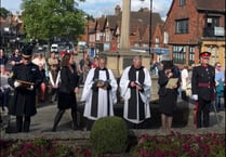 Haslemere comes together to mark Queen’s death