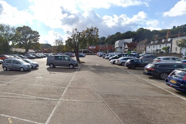 Tories pledge to pilot 30 minutes' free parking in Waverley car parks