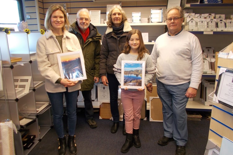 Adult category winner Clare Bent, Bob Daniels (chairman, NT Supporters committee), Bryony Chapman (competition organiser), junior winner  Louisa Vassalla, and Brian Simmonds (Raymond Reid Photo, sponsors)