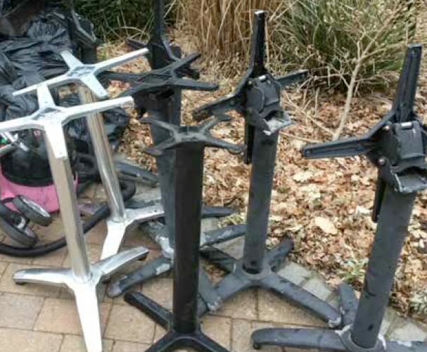 Litter in Alton.