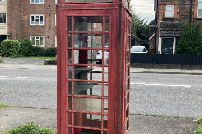 Bell Hill Phone Box