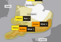 Storm Ciarán: Amber weather warning in place for 'very strong winds'