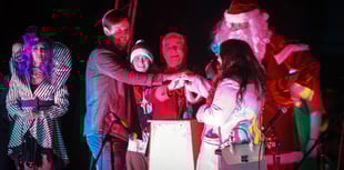 Brave boyfriend proposes at Farnham Christmas lights switch-on