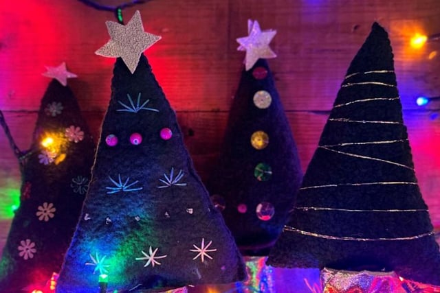 Felt Christmas Tree Workshop at Allen Gallery in Alton