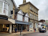 East Hampshire police warning as beggars back in Petersfield and Alton
