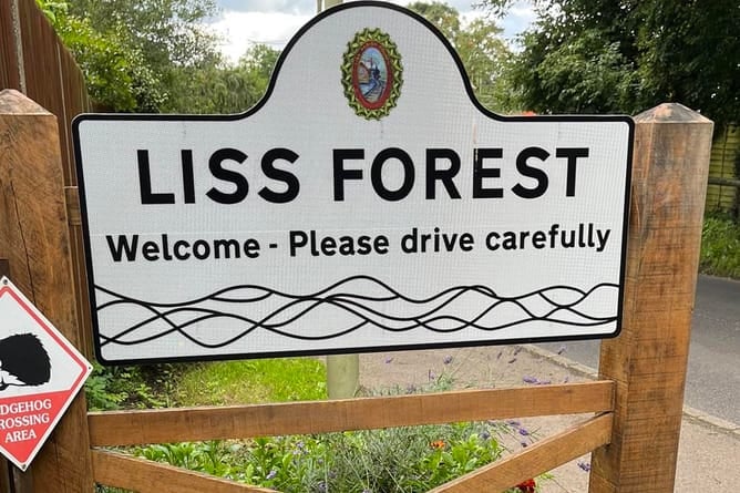 Liss Forest Sign