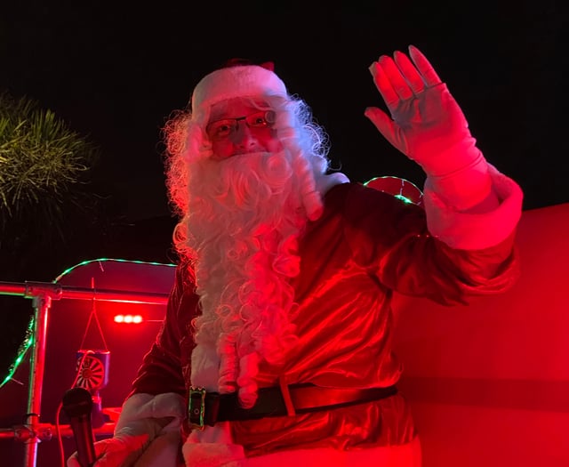 Santa's sleigh spotted in Farnham 