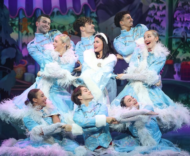 Review: Snow White and the Seven Dwarfs, Mayflower Theatre