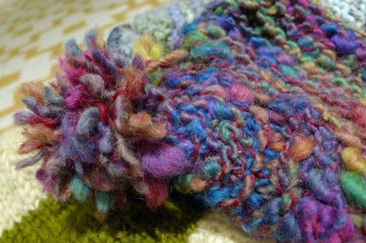 Bobble hat