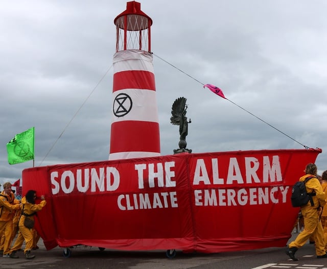 Extinction Rebellion to stage 'family-friendly' airport protest
