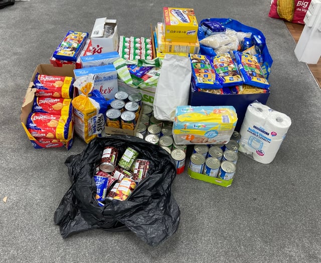 Young Muslims to distribute 1,000kg of aid from Farnham warehouse