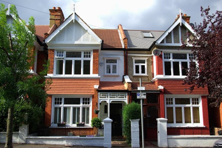 Keith Taylor founded MortgageBox - "Why gamble on one adviser for such a big decision?" 
