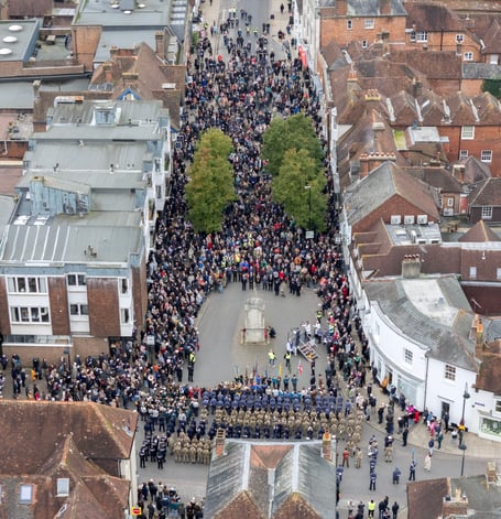 Hundreds turned out for  Remembrance Sunday at Petersfield.Photograph By Chris Gorman / Big Ladder. 10th November 2024.