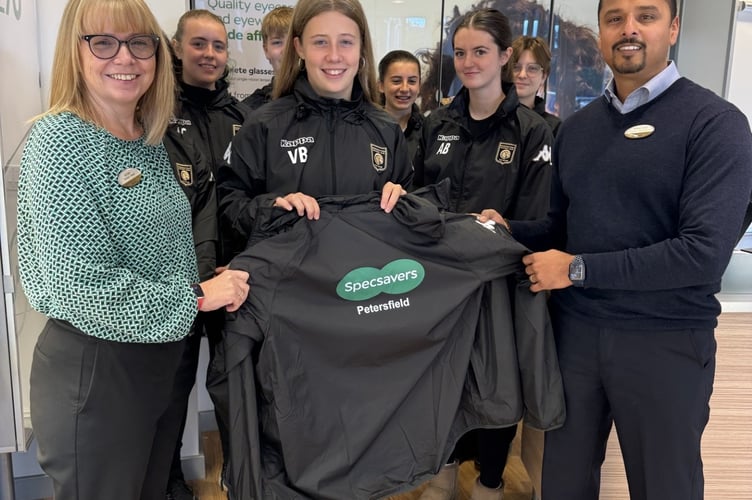 Specsavers Petersfield Town Girls