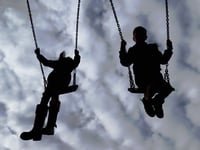 More households  apply to provide foster care in Hampshire  – as concern raised over dwindling number of foster places