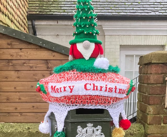 Gnome brings festive cheer – and charity – to Haslemere High Street