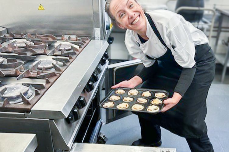 Helen Taylor-Bray (Chef) at Redcot, making her Mince Pies