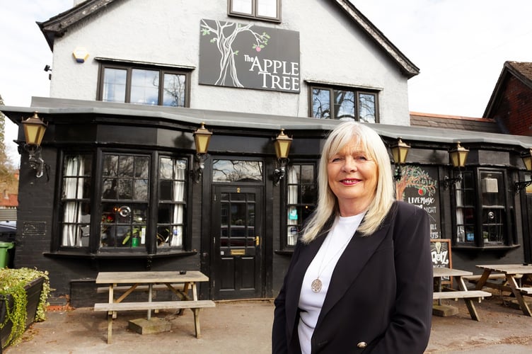 Sue McGovern Apple Tree pub Shottermill