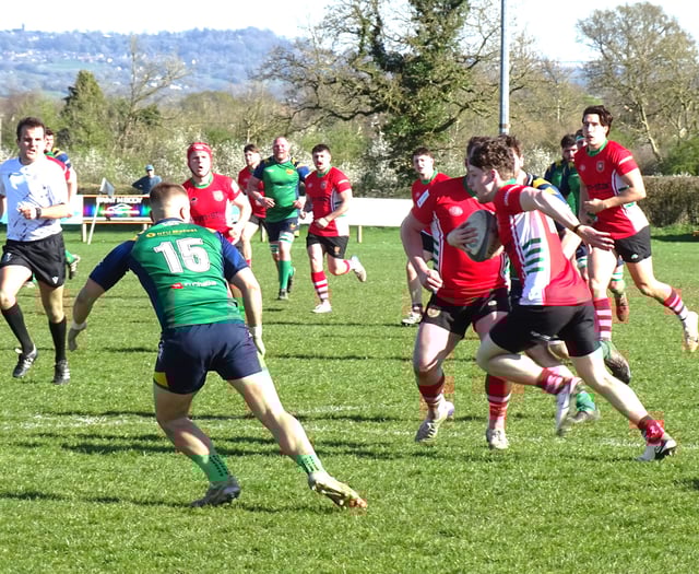 Petersfield end league campaign with emphatic win