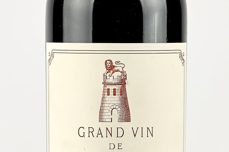 Chateau Latour, Pauillac 2003 Bordeaux wine.