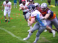 Knights suffer heavy defeat against Aztecs