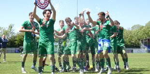 Liss come from behind to win silverware