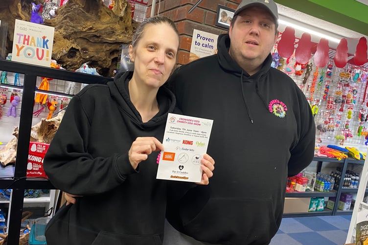 Crowders Couple Bordon Pet Shop