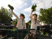 Sun shines on thousands at 21st Alresford Watercress Festival