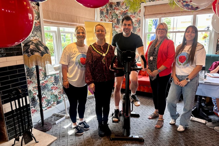 Andy Tree Cycling Royal Exchange Lindford