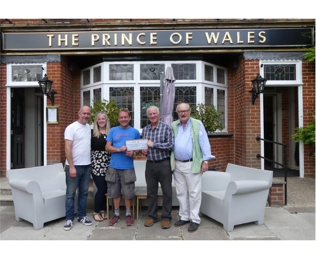 Haslemere fundraiser raises £900 for Hospital