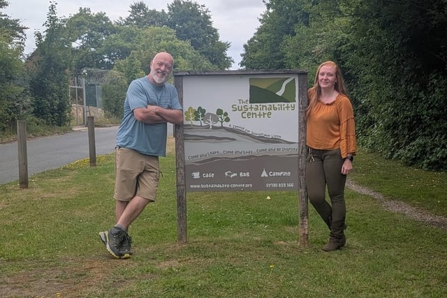 Bill Bailey passes through East Hants on South Downs charity walk