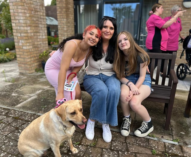 Liphook dog show raises £300