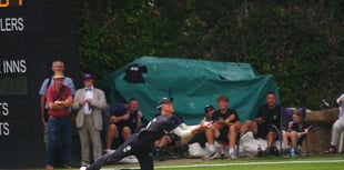 Sykes cashes in but Surrey beaten twice