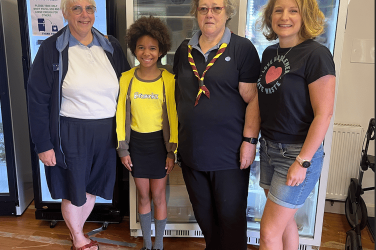 Sue Mitchell, Haslemere District Commissioner: Kim Kilby, Brown Owl, First Camelsdale Brownies: Eden, age 10, Brownie and Victoria Page, Founder of Love Haslemere Hate Waste