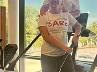Haslemere team ‘summits’ Everest in memory of local mum