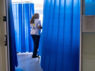 More elective operations cancelled at the last minute by Hampshire Hospitals Trust last year, as number reached record high in England