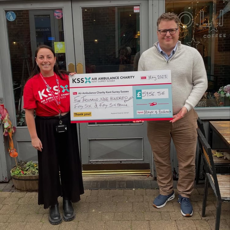 Rachel Oxberry the KSS Surrey Community Fundraiser and Councillor Oliver Leach