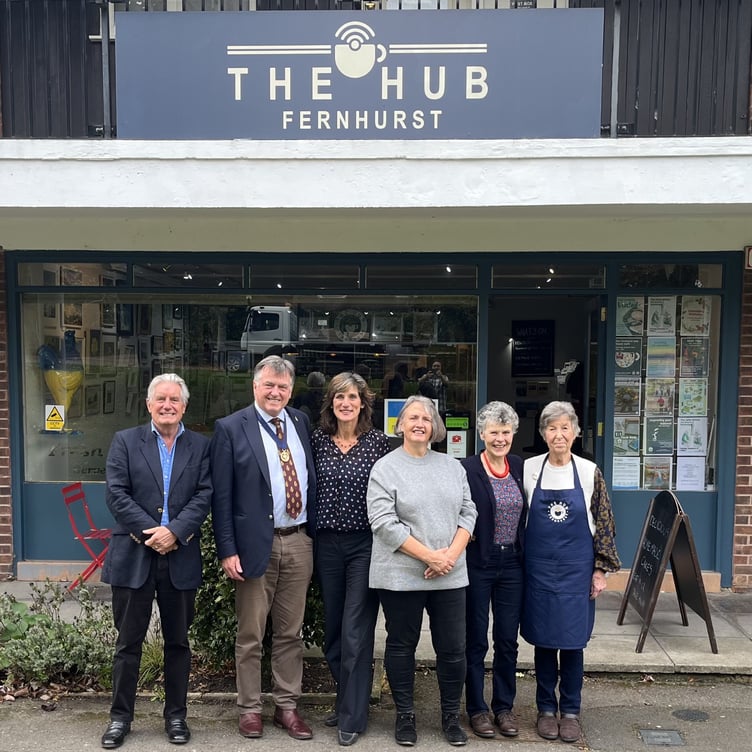 Left to right: Chris Boobyer, High Sheriff Dr Tim Fooks, Liz Rawlings, Sue Gibbon, Julia Roxan and Pauline Colcutt
