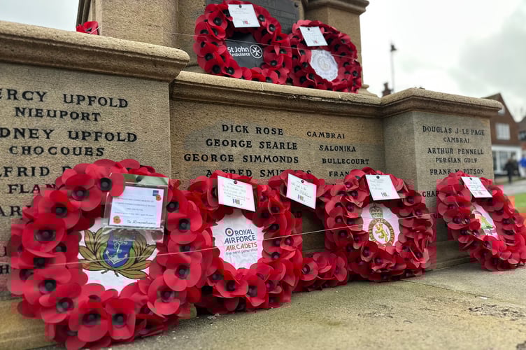 Haslemere comes together for this year’s Remembrance parade and service