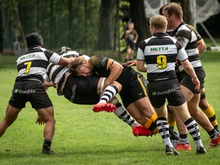 Farnham fall to defeat at Tunbridge Wells