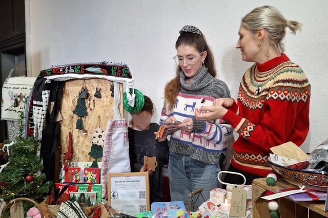 Haslemere stall raises record £1,000 for Gaza aid