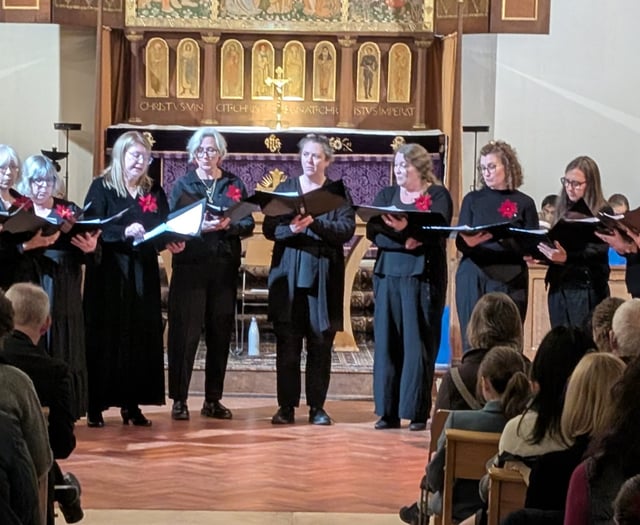 Concert raises £1500 for dementia care