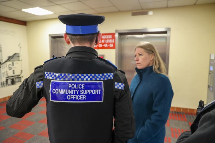 Hampshire Police and Crime Commissioner Donna Jones meets a Police Community Support Officer.