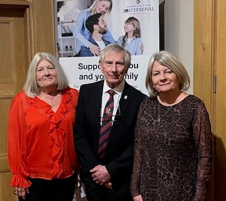 Headley masons go the whole hog for East Hampshire charities